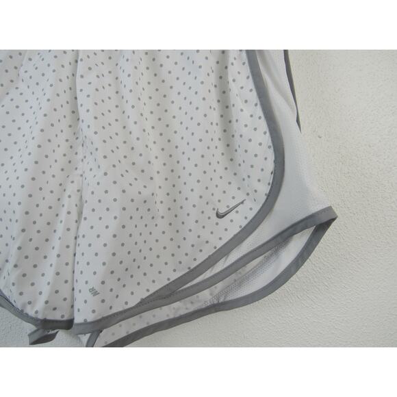 Nike Dri-Fit Medium White Grey Polka Dots Workout Shorts Exercise Lined Athletic - Picture 4 of 6